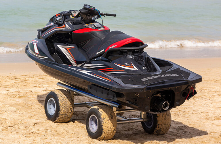 How to Drive a Jet Ski The Ultimate Guide for Beginners
